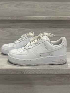 Nike Air Force 1 Triple White Worn 2x Like New